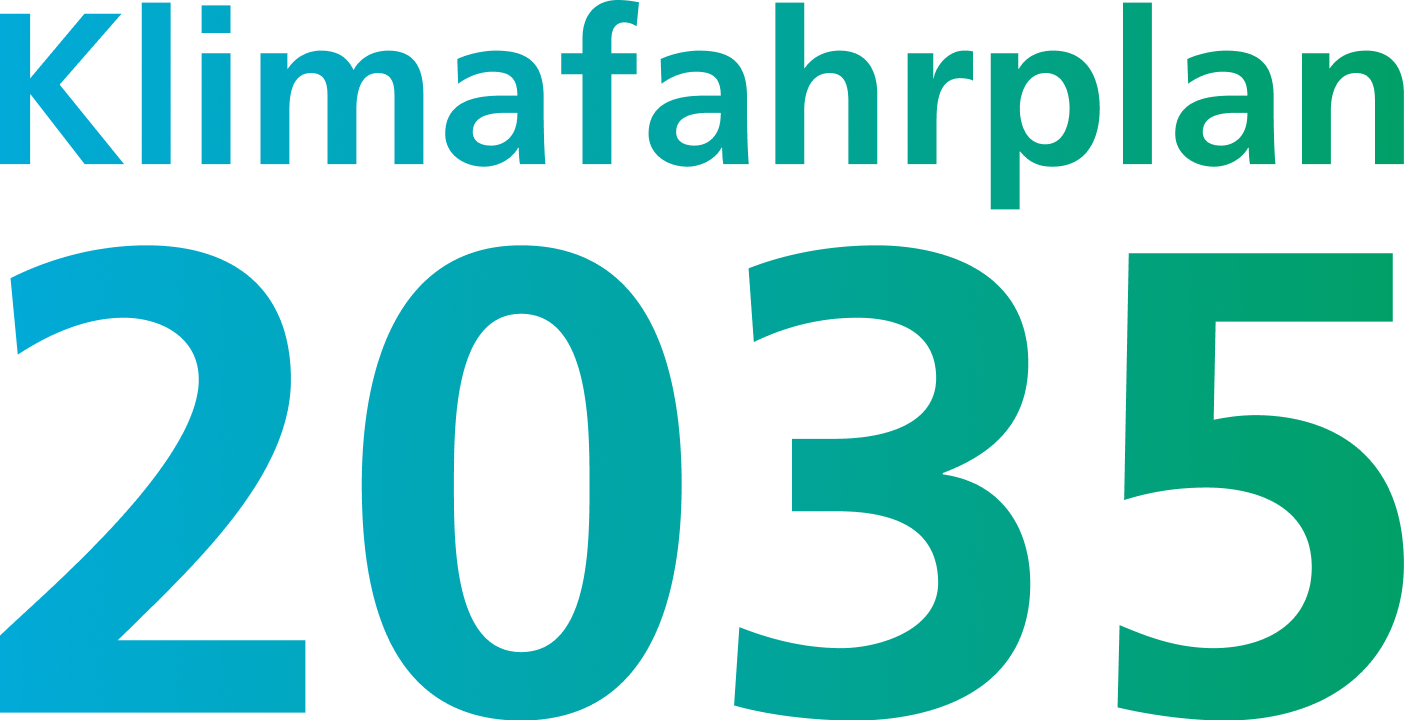 Schriftzug ‚Klimafahrplan 2035‘ in großen, modernen Buchstaben.